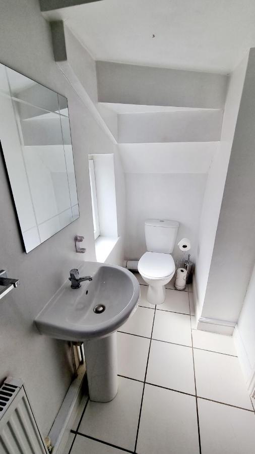 En Suite Room With Kitchen Facilities 诺丁汉 外观 照片
